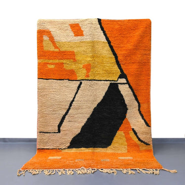 Moroccan Vintage Rug 5.7 x 8.6 feet / 175 x 264 cm - Ettilux Home
